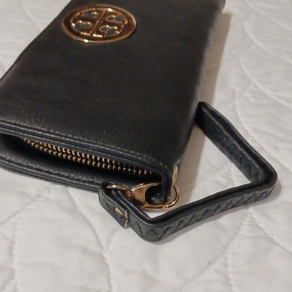 Wallet - Picture 2 of 6